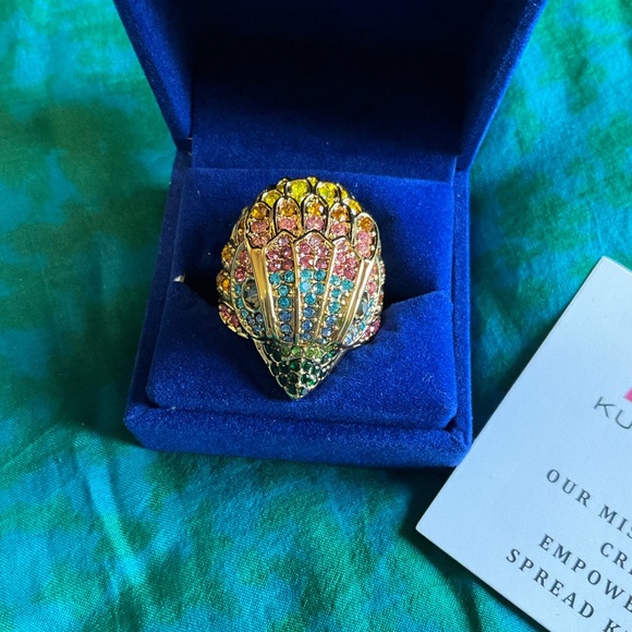 NEW$148 Kurt Geiger LONDON Pave Eagle Ring in Box Rainbow Crystals Gold - Picture 3 of 8